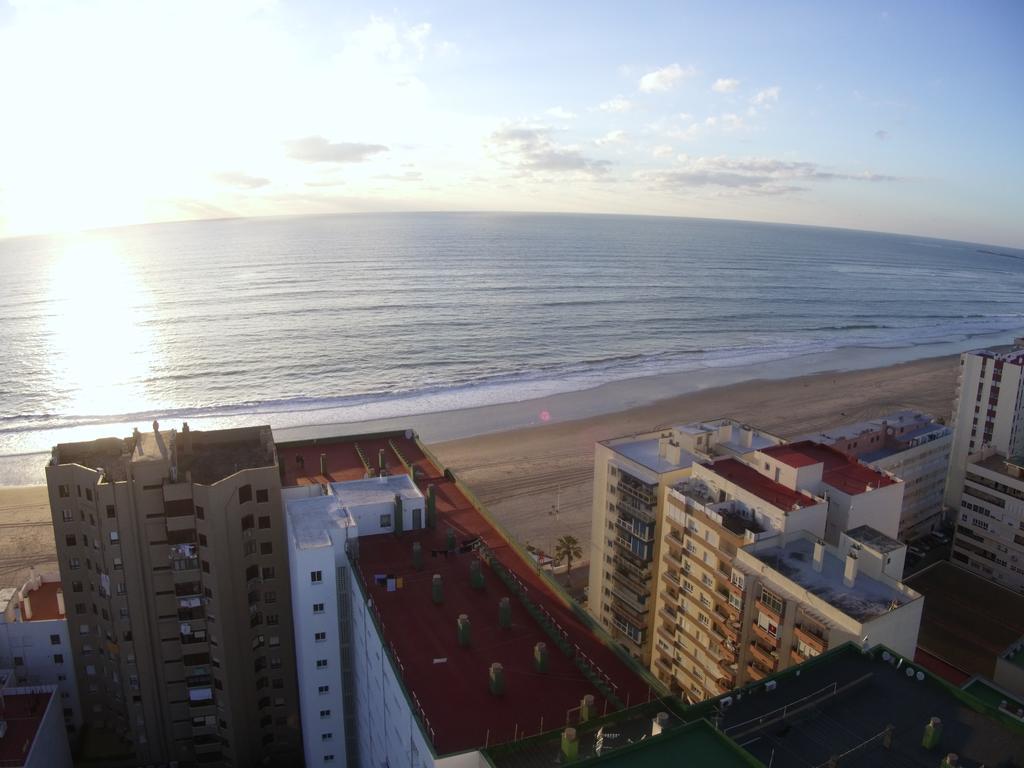 Brisas Playa 3 Banos Apartment Cadiz Exterior photo